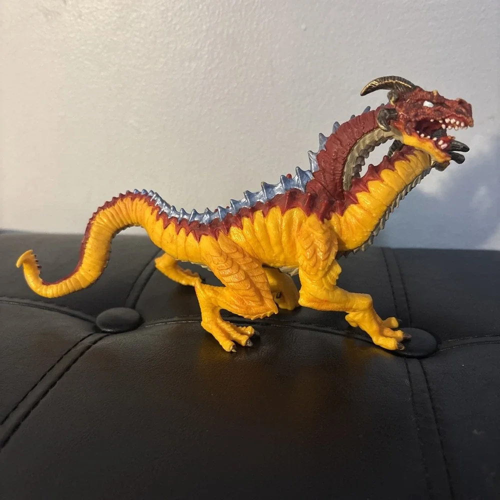 FIRE Dragon Fantasy Figure 3 Headed Safari Ltd 2010 Toy Read